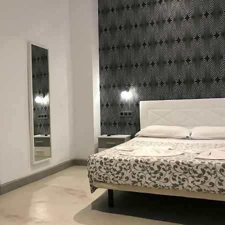 Pension Las Setas Севілья Екстер'єр фото